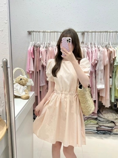 巧丽莎韩版压褶抽绳纯色泡泡袖连衣裙女夏季2024新款收腰显瘦裙子