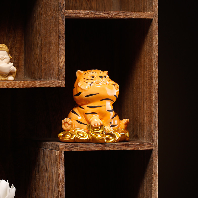 创意招财生肖虎陶瓷桌面摆件中式家居书房博古架吉祥卡通老虎饰品,家居饰品,装饰摆件,淘宝优惠券,粉丝福利购,淘宝优惠卷