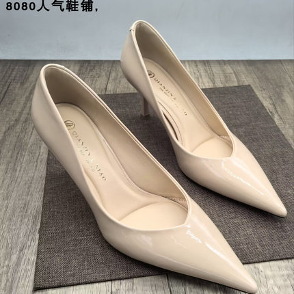 2025新款尖头7.5公分细跟单鞋女浅口漆皮职业百搭通勤工作鞋