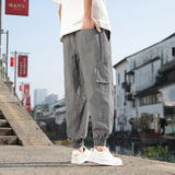 灰色