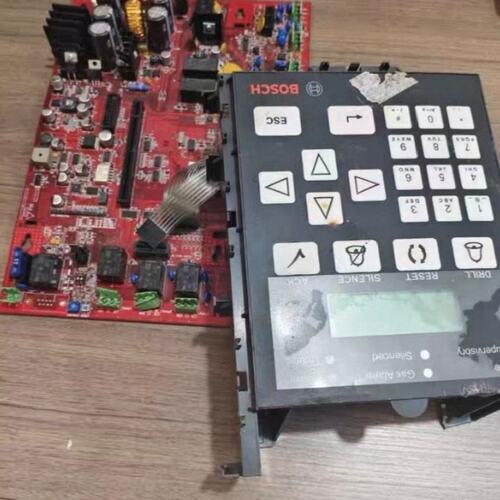 议价博世安控器FPA-1000-UL，懂修的师傅看好下手。当配件