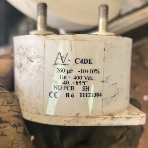 议价意大利AV C4DE系 260UF400直径80厚度50㎜，