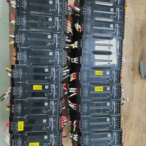 议价S8VK-C12024，欧姆龙电源开关，二手拆机件，成色如图