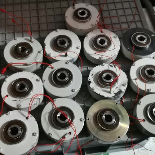 议价海安兰菱磁粉制动器13个，型号FZ3K，DC24V，3N.m