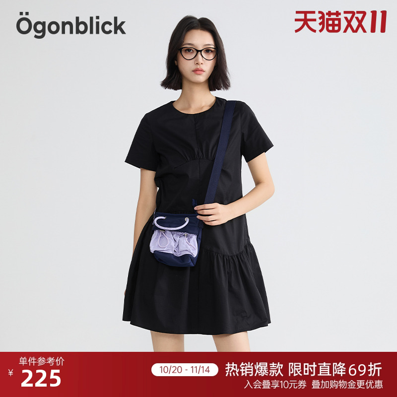 黑色褶皱设计感连衣裙