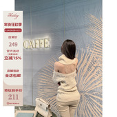 诱惑蕾丝 Hotdog 热狗很辣 奶杏色后背独特设计感小众高领毛衣