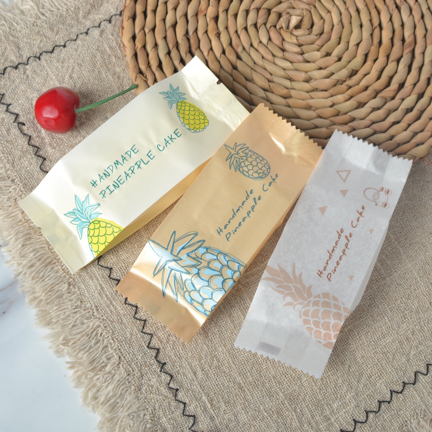 珠光膜凤梨酥烘焙包装袋方块酥机封袋长方形透明拖包装盒底托内袋