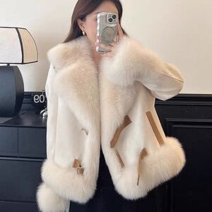 皮毛一体狐狸仿毛皮草外套女冬季短款新款大毛领减龄羽绒服爆款潮