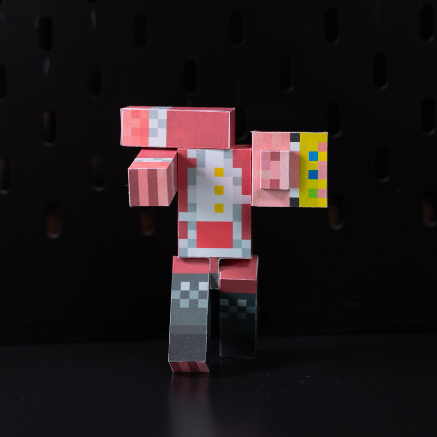 磁力可动猪神手工纸模型