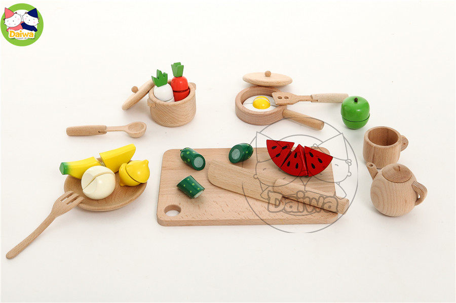 UP LOVE 早教益智玩具过家家安全环保不上漆大号菜板切切乐全套