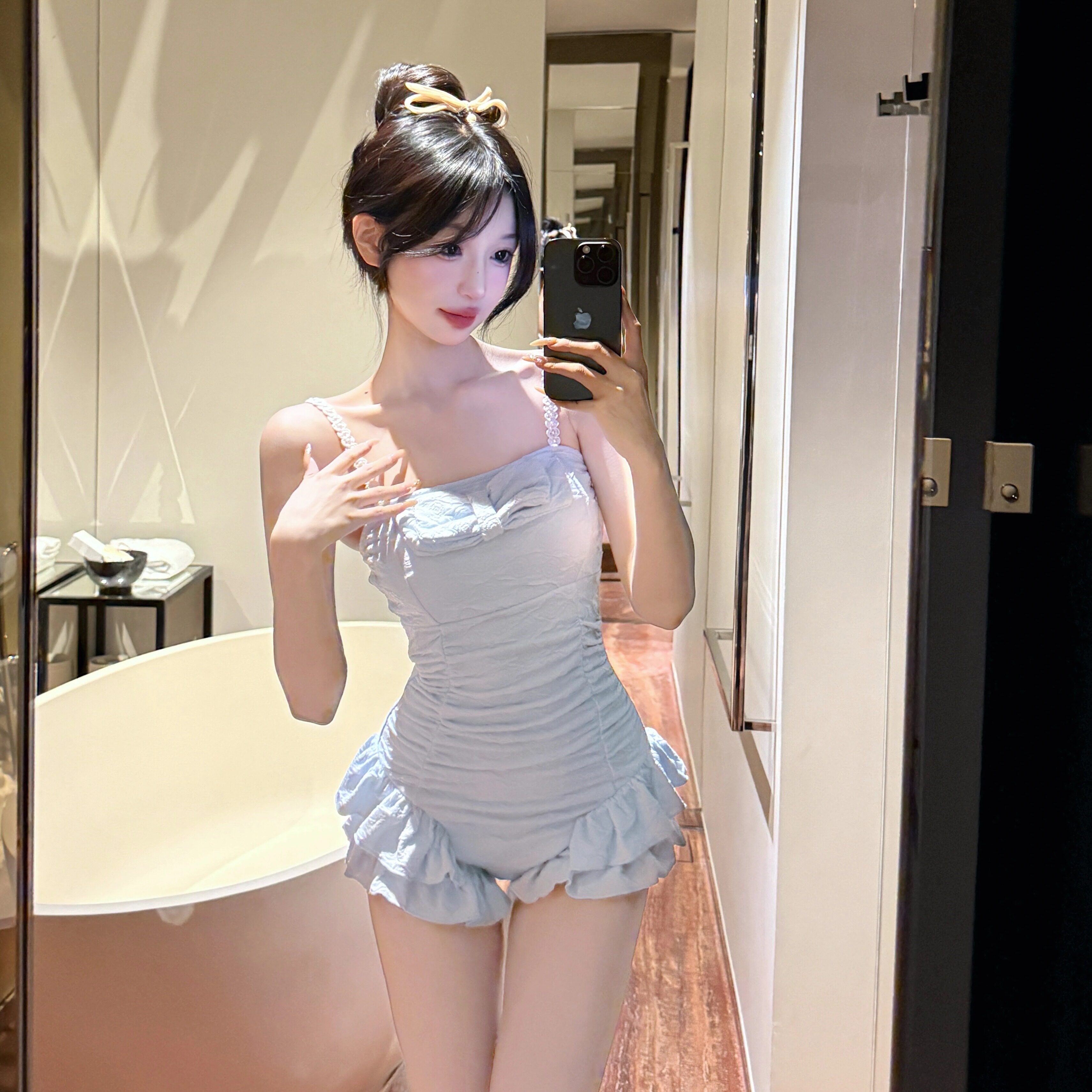 2025新款连体泳衣女甜美少女显白遮肉保守显瘦泡温泉吊带小胸聚拢,运动/瑜伽/健身/球迷用品,连体泳衣,淘宝优惠券,粉丝福利购,淘宝优惠卷