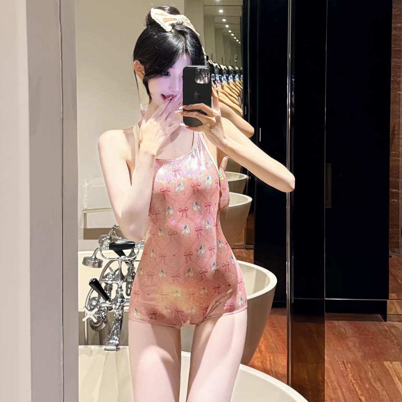 2025新款专业训练竞速泳衣女游泳馆小胸聚拢学生保守连体泳装温泉