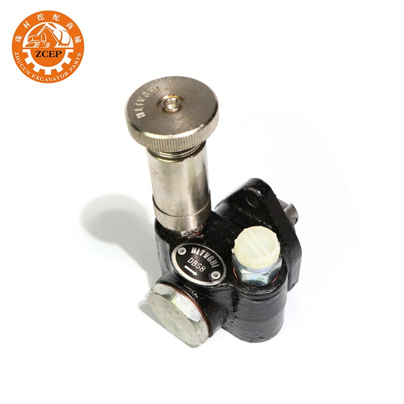 斗山大宇发动机手油泵输油泵DB58挖机配件DH150 215 220 225-7-5