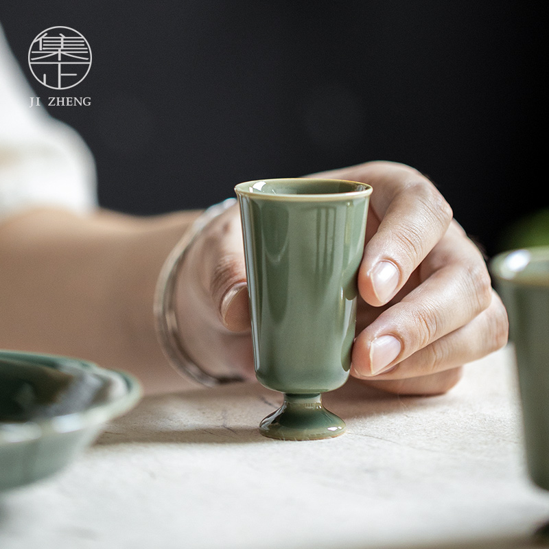 集正越窑高香杯中式复古功夫茶具闻香杯小茶杯青瓷高脚杯品茗杯