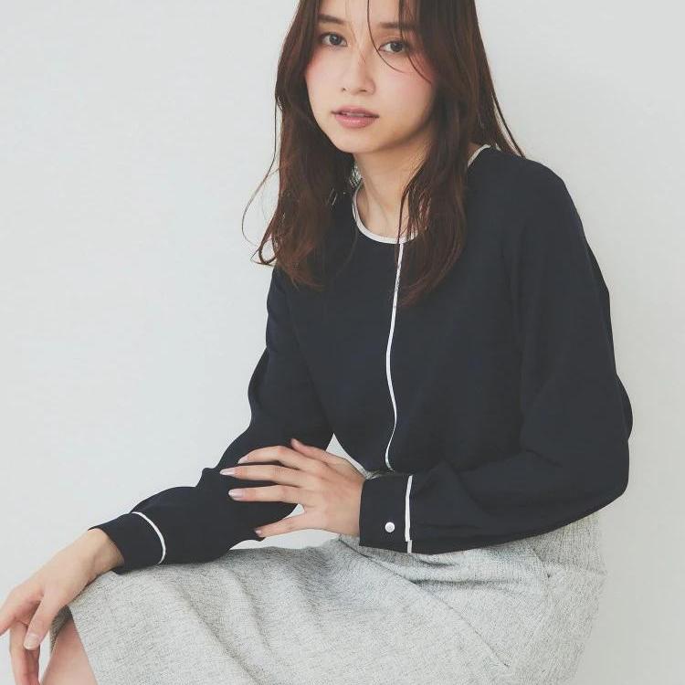 C04024日单新款客供料通勤后纽扣圆领套头微宽松女气质长袖衬衫