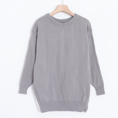 D04022日单秋款V领套头设计款宽松好搭配女撞色通勤休闲拼接毛衣