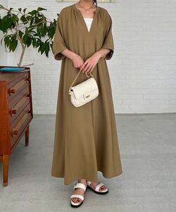 P15084日单夏款贵牌9900日元接触冷感面料宽松女气质短袖长连衣裙