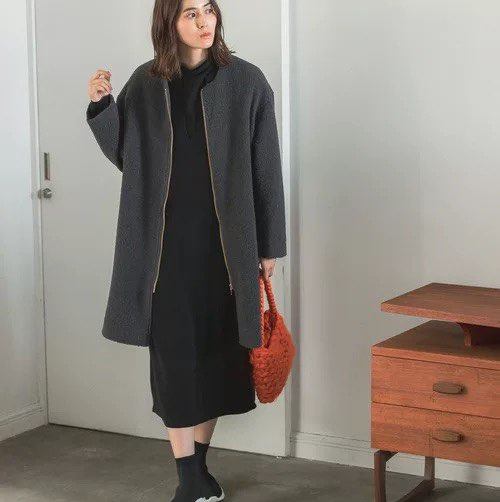 12，L e p 黑色拉链款外套 均码