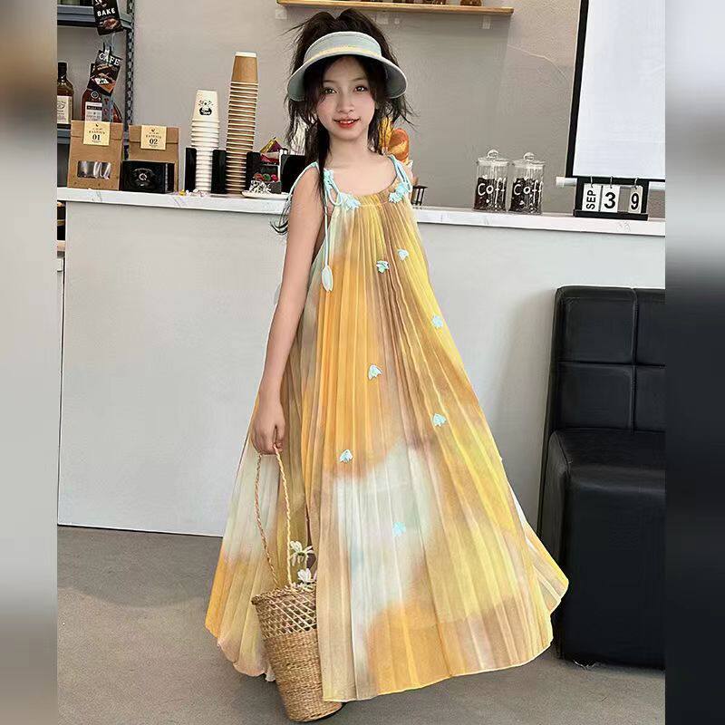 女童连衣裙2026夏季新款儿童吊带沙滩裙洋气中大童无袖度假裙子