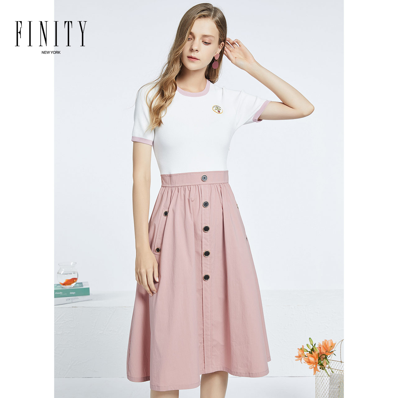 FINITY菲妮迪女装春夏短袖上衣拼接连衣裙简约收腰显瘦A字裙子