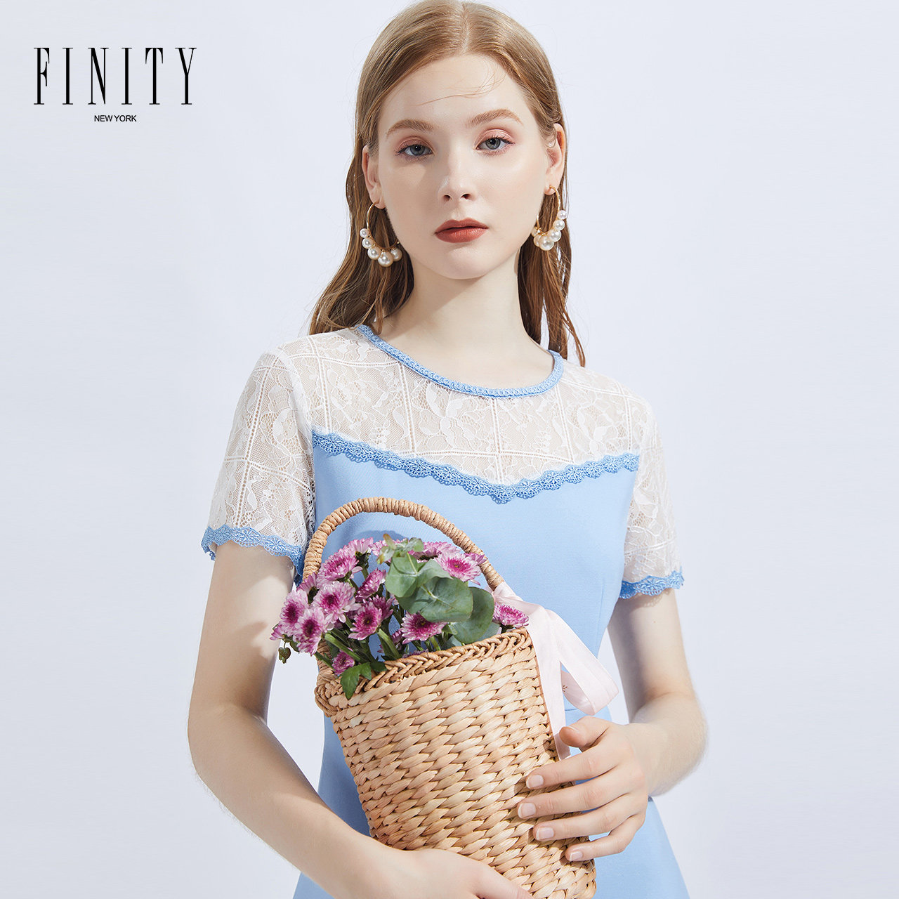 FINITY菲妮迪清新淑女裙子女夏装高腰镂空蕾丝拼接中长款连衣裙