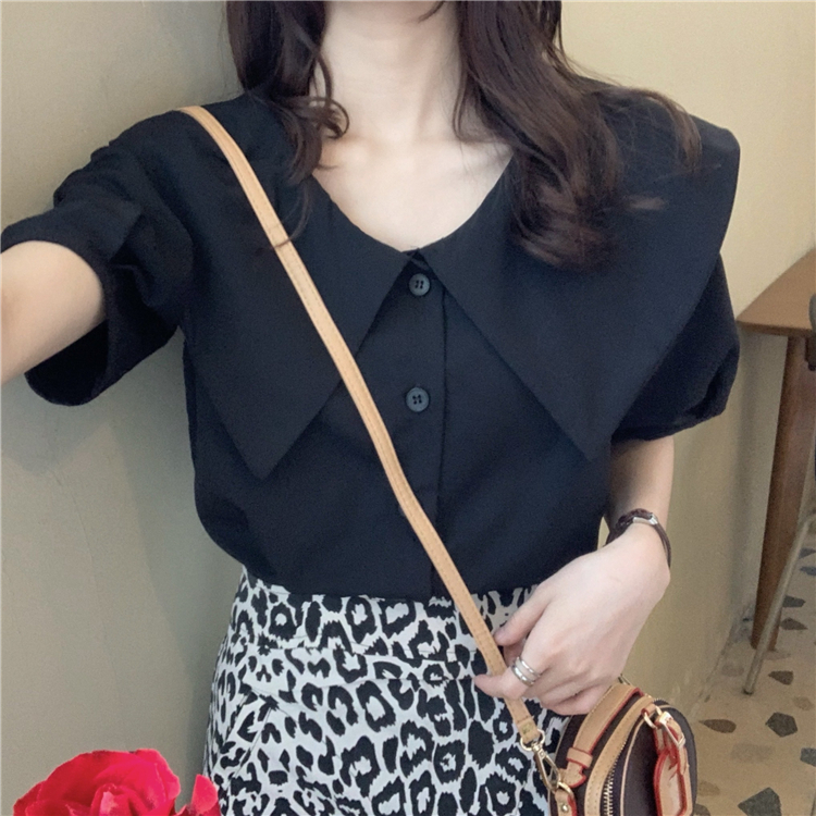 Real price ~ Korean retro shirt with big lapel~