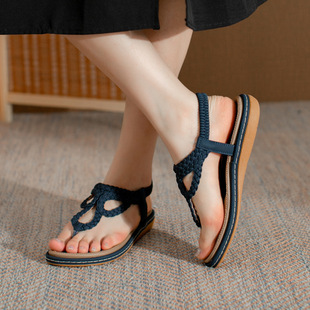 Leisure wind flat and comfortable big yards female sandals