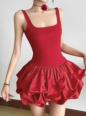 圣诞节氛围感穿搭红色无袖蓬蓬连衣裙女小众显瘦掐腰公主裙花苞裙