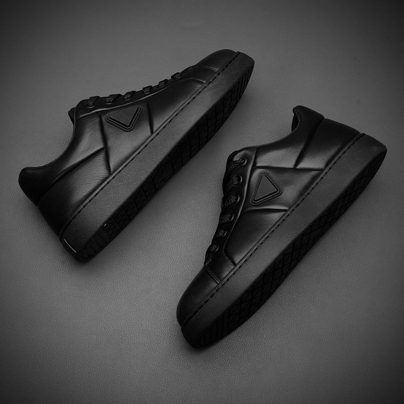 高端轻奢男鞋真皮休闲板鞋