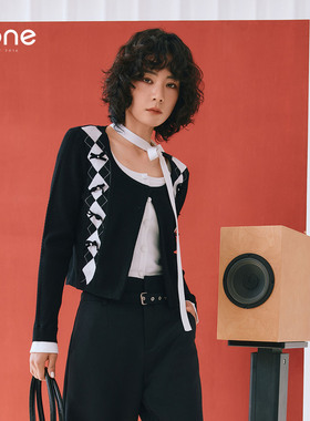 none 假两件针织开衫女2025秋季新款撞色菱格纹钉珠时尚百搭上衣