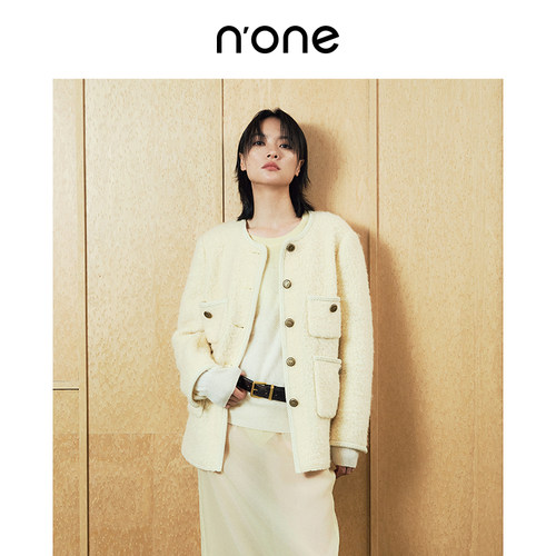 none圆领领型织带包边外套