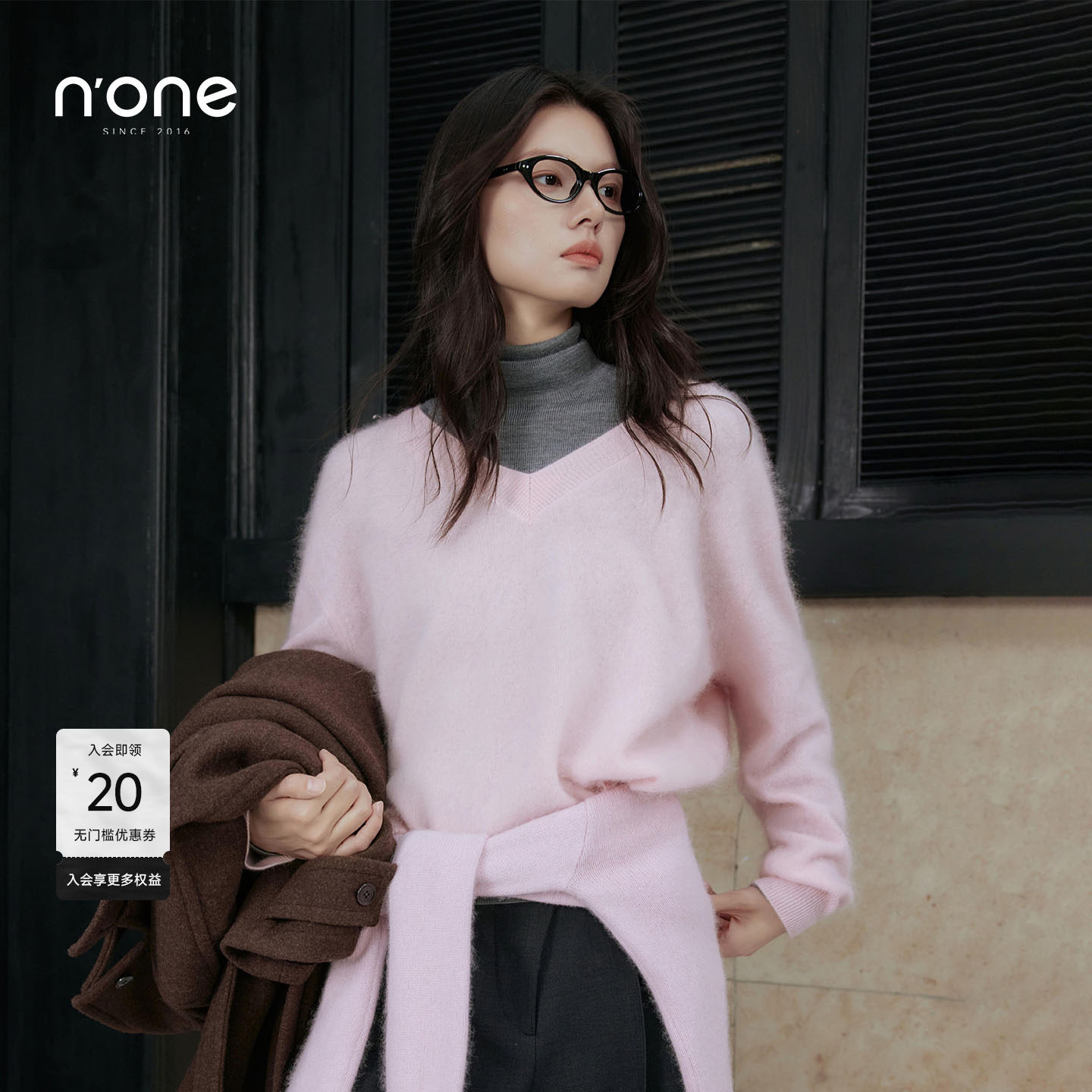 none100%绵羊毛法式V领百搭毛衣