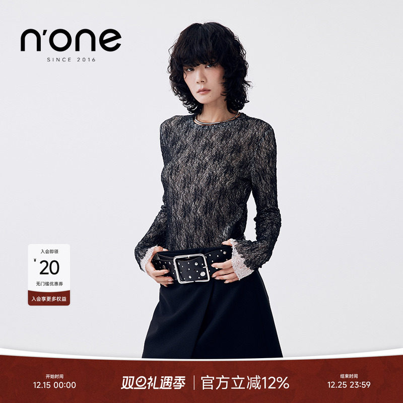 none撞色假两件经典圆领蕾丝上衣