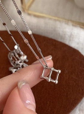 几何方块立方体项链女ins小众高级感锁骨链气质简约吊坠饰品潮流