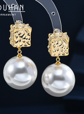 2023年新款潮气质耳环女S925银针高级感不规则珍珠耳饰冷淡风耳坠