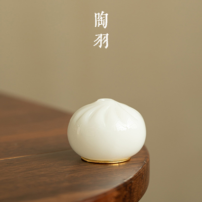 璞玉招财进宝小福包茶桌摆件