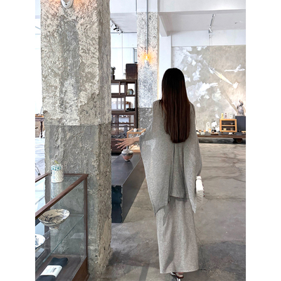 MaxMooroe清冷白开水%清冷富家千金针织薄款披肩罩衫女夏显瘦上衣