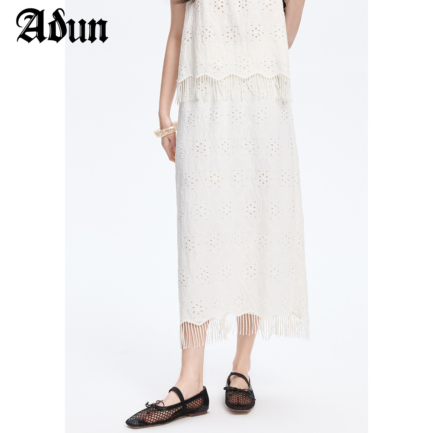 Abun【商场同款】夏季新品法式浪漫流苏钩花半身裙简约时尚图片