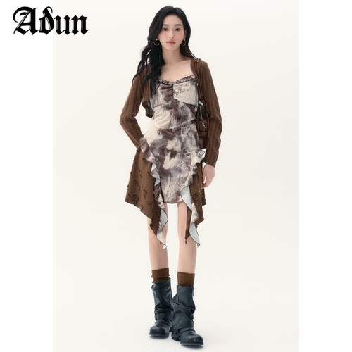 Abun［商场同款］2025年秋季新品复古印花吊带开衫两件套