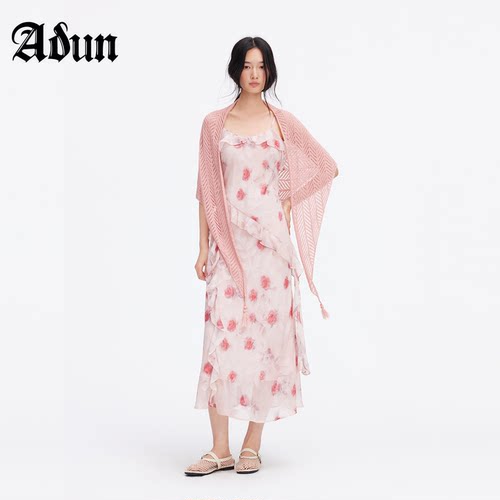 Abun【商场同款】2026 年夏季新品温柔风粉玫瑰碎花吊带连衣裙