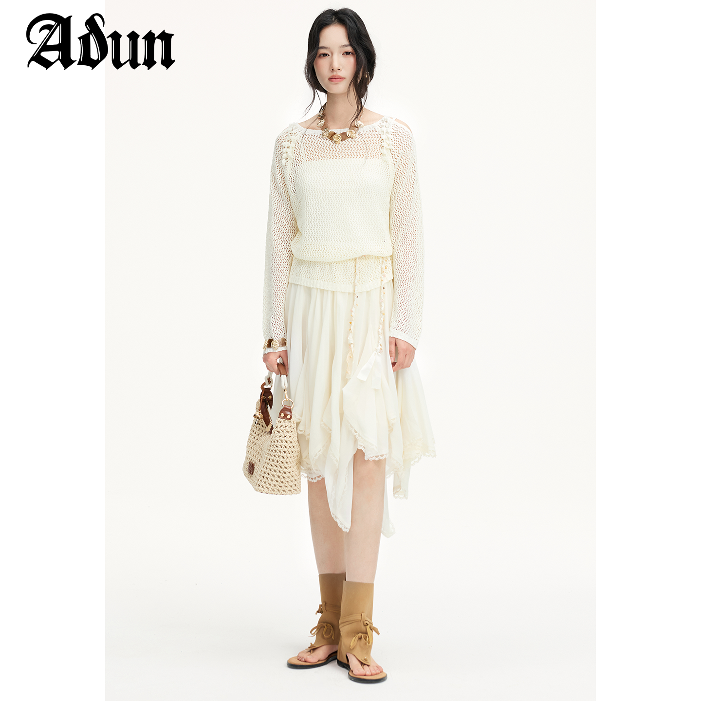 Abun【商场同款】2026年春季新品韩式温柔风针织上衣半身裙两件套