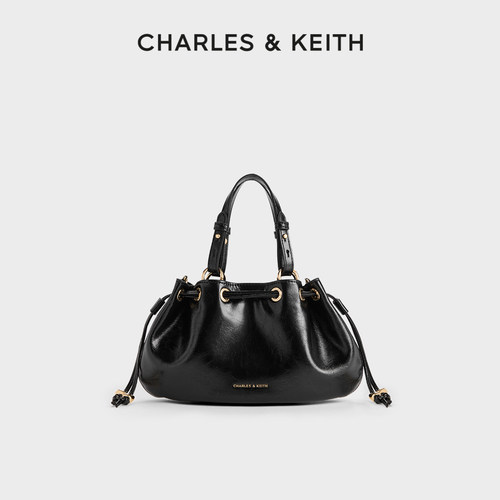 时尚抽绳水桶包CHARLES&KEITH