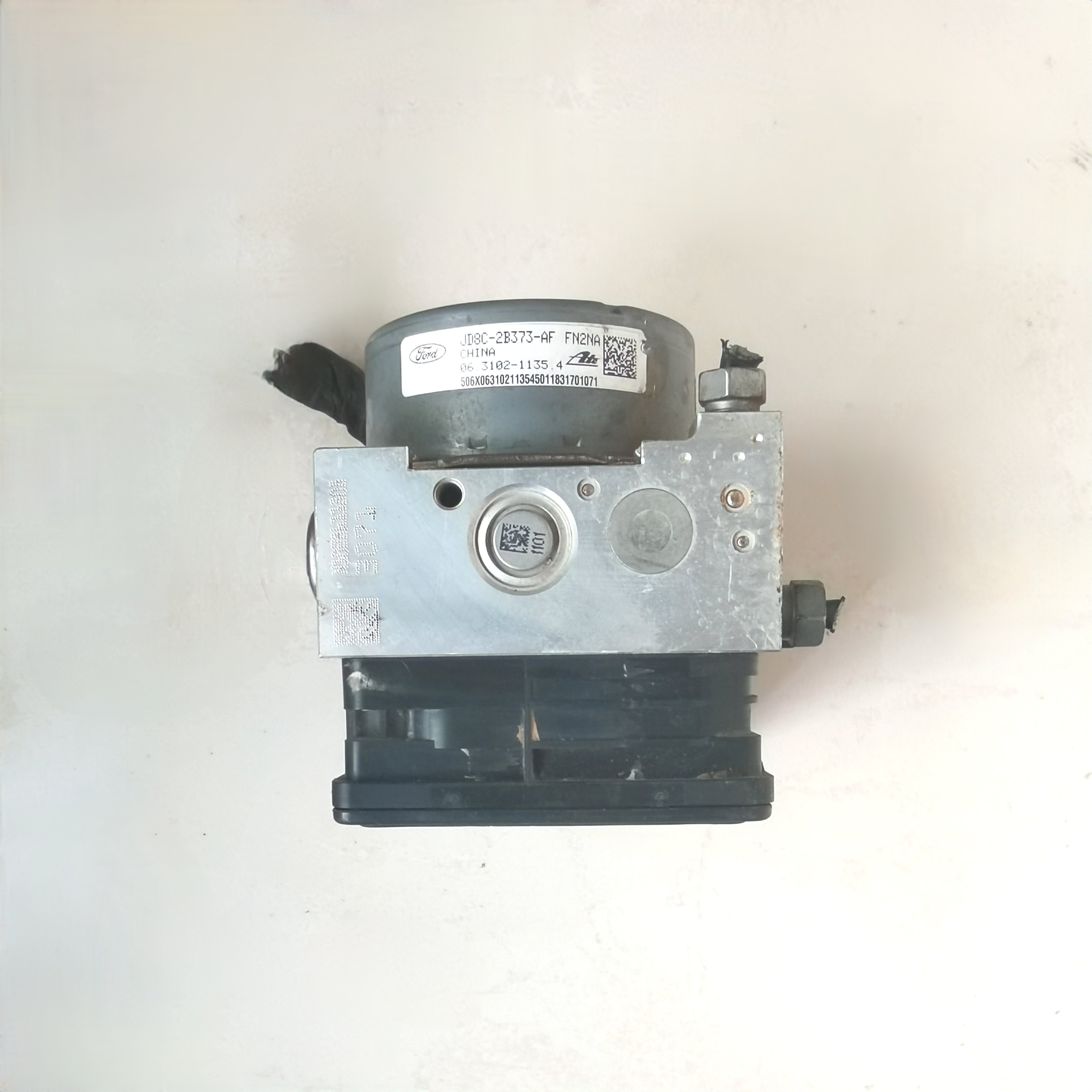 福特福睿斯防抱死制动刹车ABS泵总成泵体原厂拆车件JD8C-2B373-AF