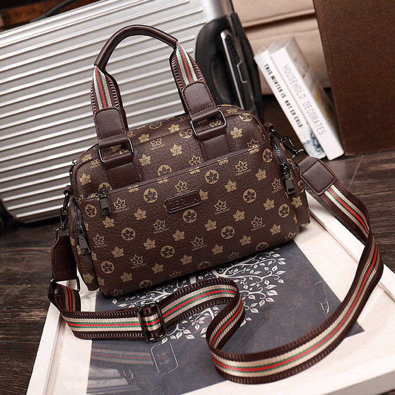 手提包包女2020新款潮春夏季时尚女包印花宽带波士顿单肩斜跨女包