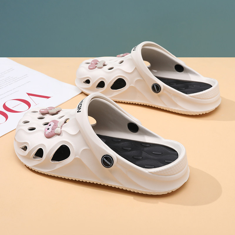 洞洞鞋女2026夏季新款踩屎感拖鞋防滑时尚软底ins潮外穿沙滩凉拖