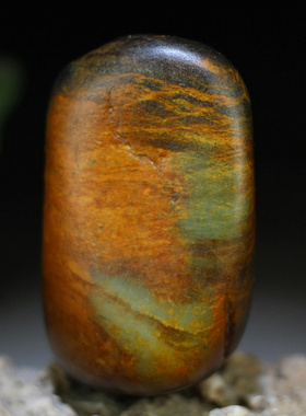 新疆和田玉333.1克天然满虎皮双色青玉籽料原石把件珠宝玉石籽玉