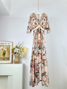 2024年Camilla真丝喇叭袖长款连衣裙