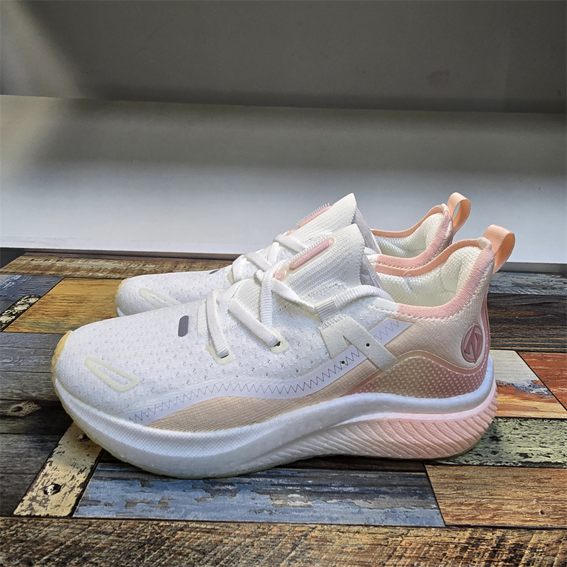 双层爆米花女子夏季超轻跑步鞋