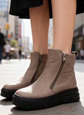 俄罗斯24pfm 女子冬季头层软牛皮羊绒切尔西时装靴保暖百搭工装鞋