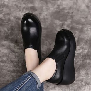 皮鞋女春秋厚底松糕鞋2025新款百搭软底高跟复古女鞋真皮坡跟单鞋